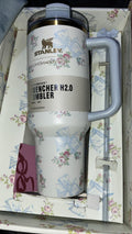 Stanley x LoveShackFancy Holiday Quencher Tumbler 40 OZ – Rosa Beaux Blue