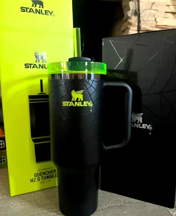 Stanley HALLOWEEN WEB GLOW -H2.0 - 40oz ,Tumbler Limited Edition IN HAND! NEW.