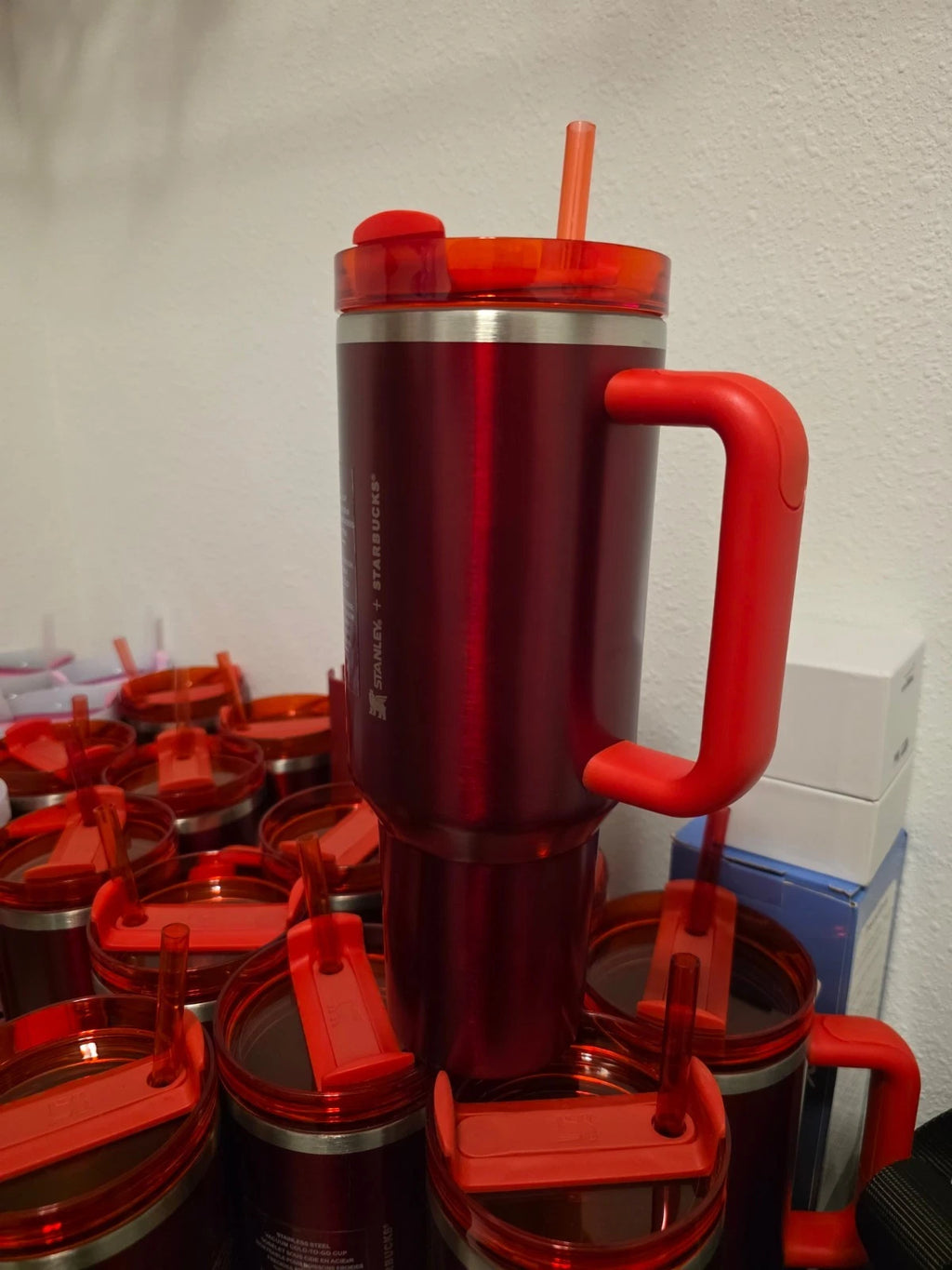 Stanley x Starbucks Limited Edition Red Quencher 40 oz Tumbler – H2.0 FlowState